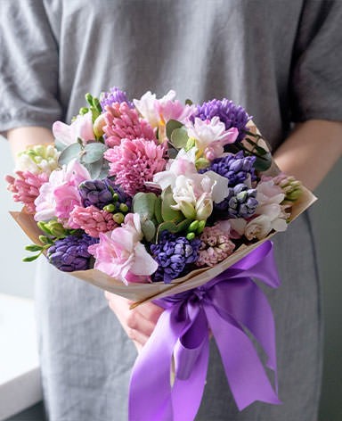 Бесплатная доставка цветов в Астрахани